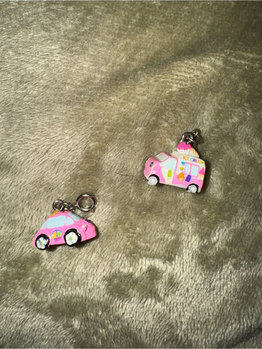 Rare Discontinued Huge Lot of Charm it! High IntenCITY charms
